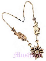 ethenic necklace - click here for large view
